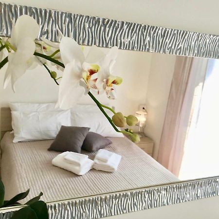 Apartament Orchidea In Centro Como Zewnętrze zdjęcie