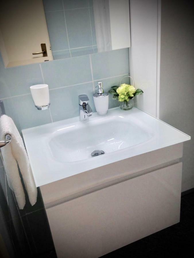 Apartament Orchidea In Centro Como Zewnętrze zdjęcie